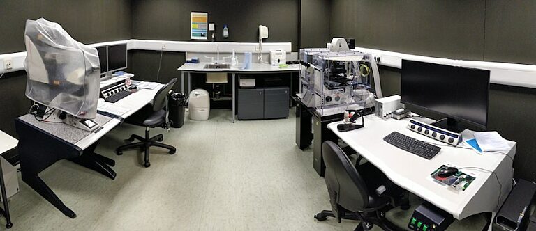 Photo of the confocal imaging room at TSL. Room contains two Lweica confocal microscope systems.